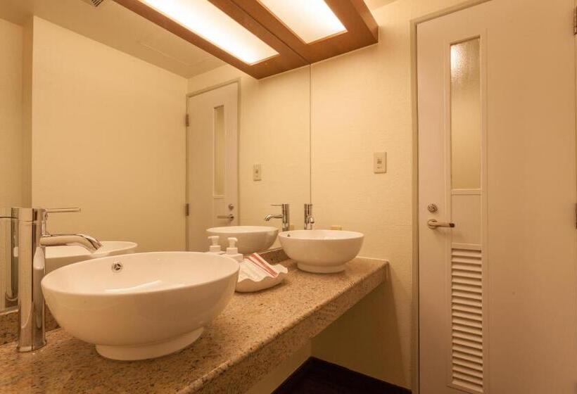 带海景的标准房, Okinawa Kariyushi Beach Resort Ocean Spa