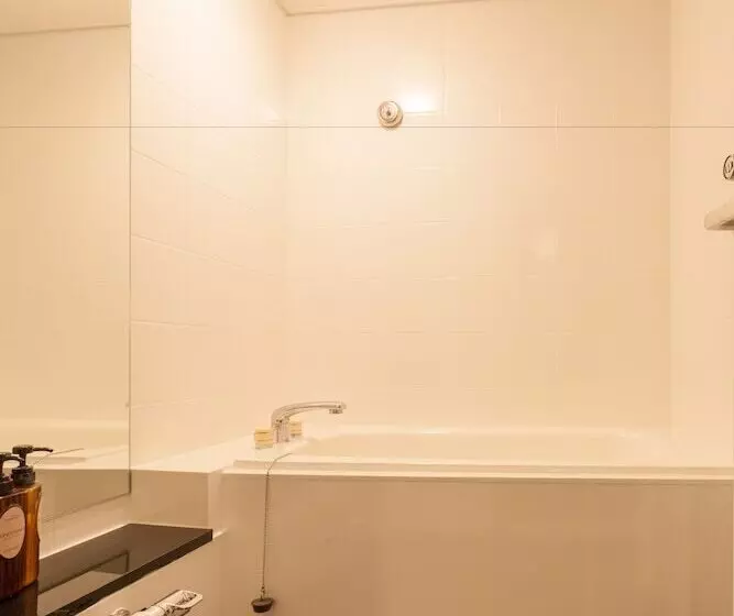 シングルデラックスルーム, Okinawa Kariyushi Beach Resort Ocean Spa