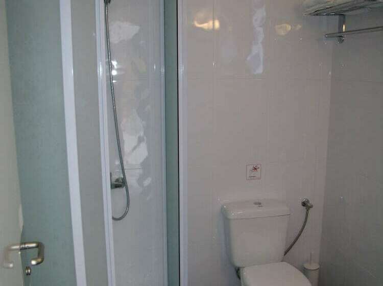 标准单人间, Panorama Paros