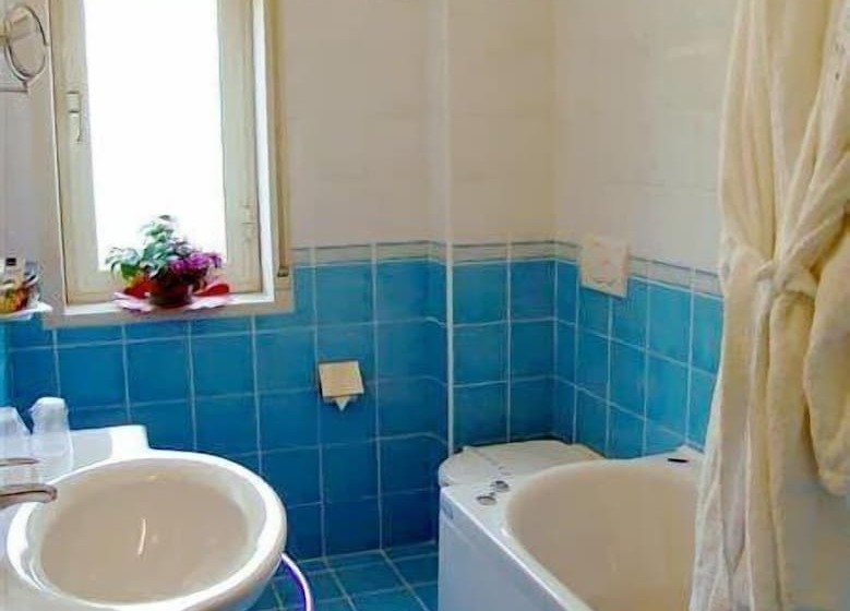 חדר סטנדרט נוף להרים, Park Hotel Silemi