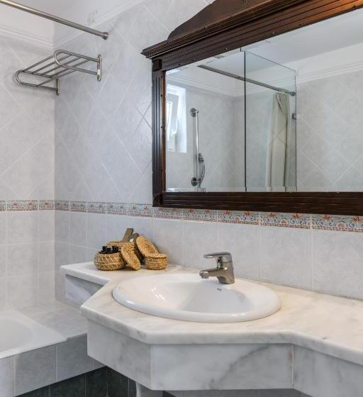 غرفة قياسية, Pelican Bay