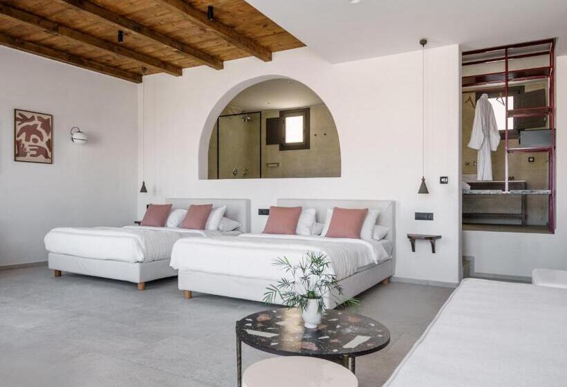 جناح سوبيريور مطل علي البحر, Pelican Bay