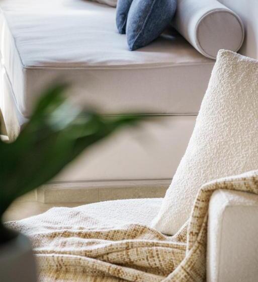 جناح سوبيريور مطل علي البحر, Pelican Bay