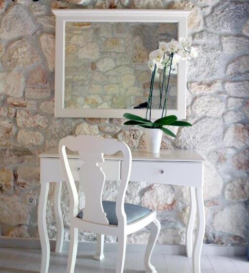 סוויטת ג'וניור, Petrino Eco Village