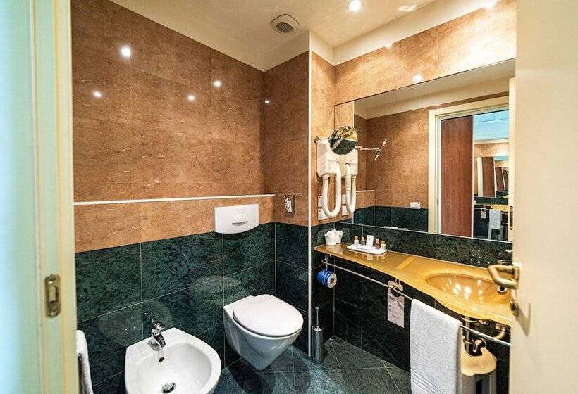 스탠다드 룸, Phi Hotel Emilia