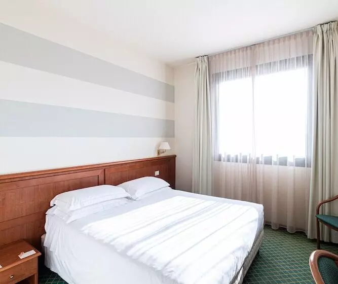 スタンダードルーム, Phi Hotel Emilia