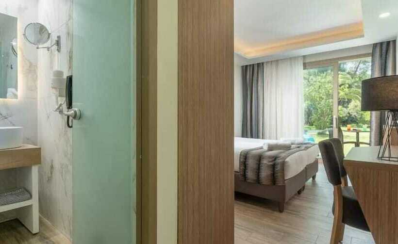 Номер Superior Вид на Сад, Poseidon Resort