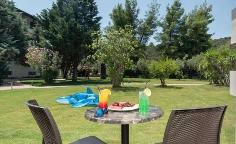 Номер Superior Вид на Сад, Poseidon Resort