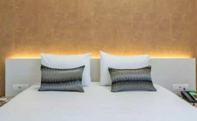 庭の見えるジュニアスイート, Poseidon Resort