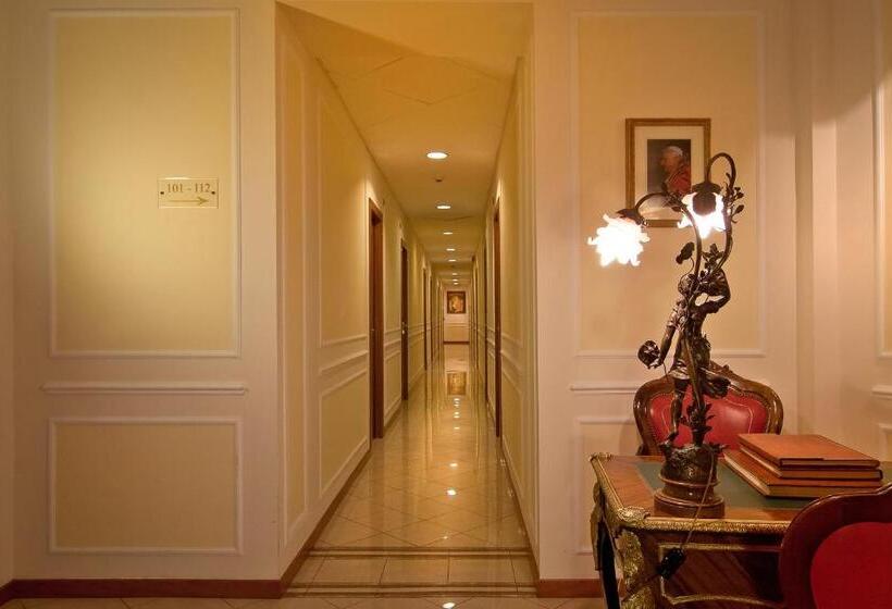 חדר בסיסי, Residenza Paolo Vi