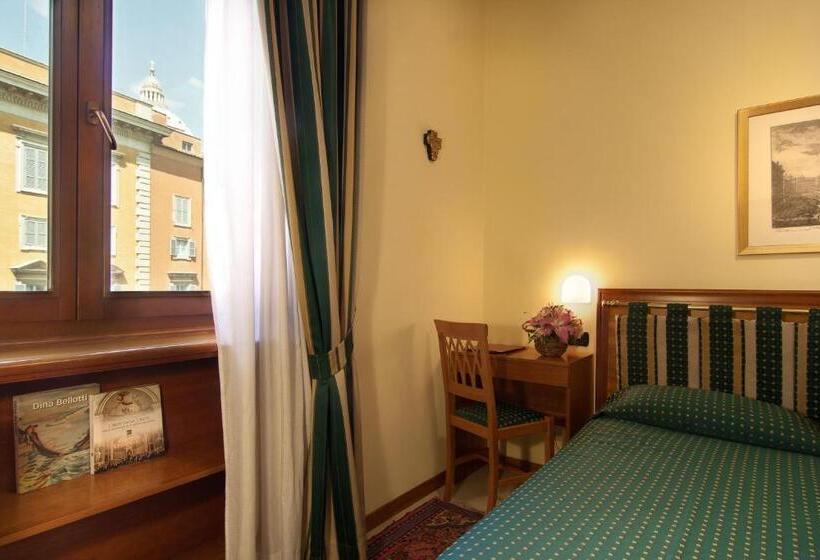 اتاق استاندارد, Residenza Paolo Vi