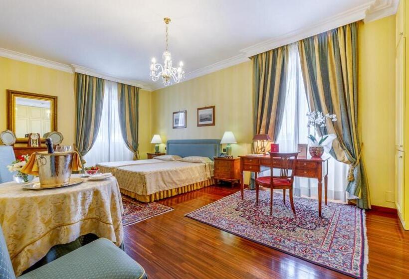 سوییت جونیور, Residenza Paolo Vi