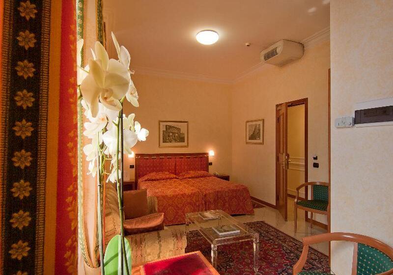 اتاق لوکس, Residenza Paolo Vi