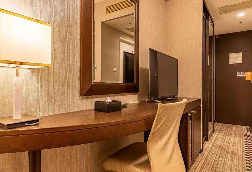 Номер Стандарт, Sunroute Plaza Shinjuku