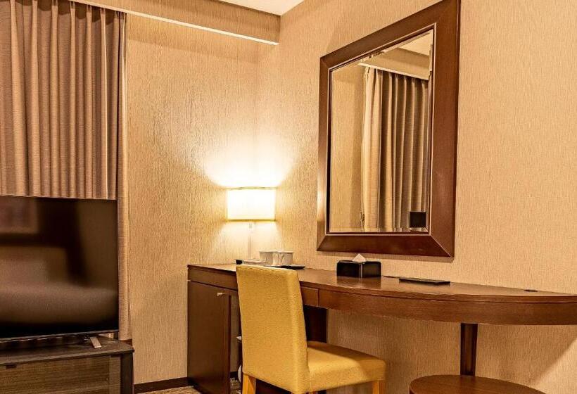 غرفة قياسية ثلاثية, Sunroute Plaza Shinjuku