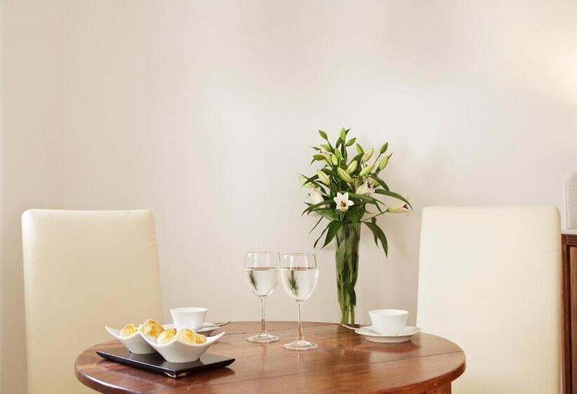 Полулюкс, Tamarix Del Mar Suites