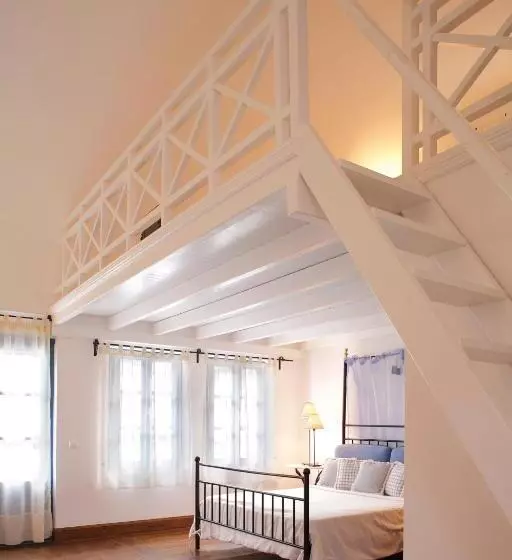 آپارتمان لوکس 1 خوابه, Tamarix Del Mar Suites