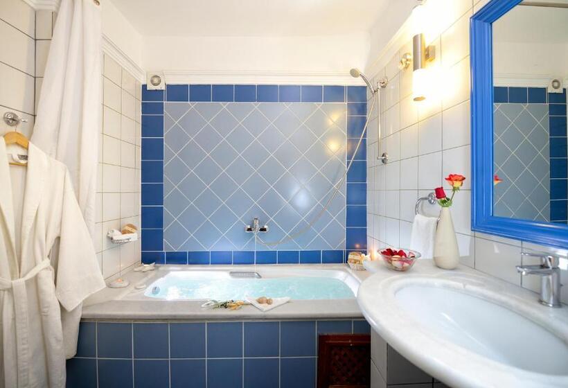 Полулюкс, Tamarix Del Mar Suites