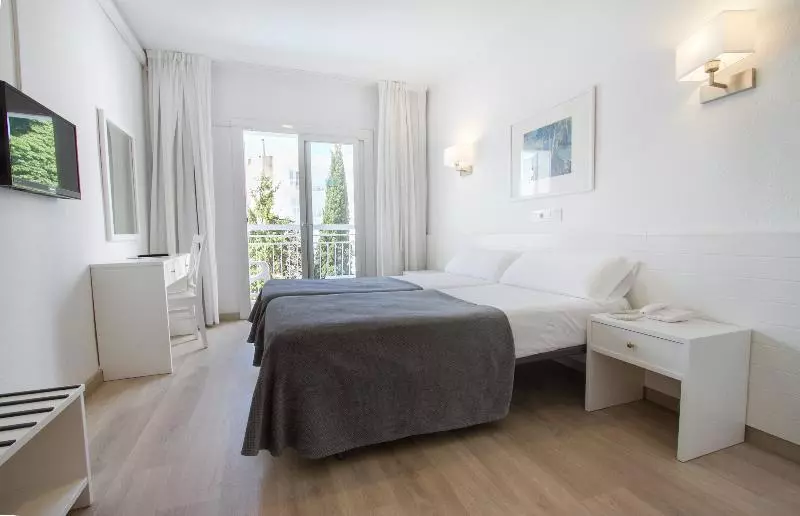 ファミリールーム, Grand Mercure Lake Hamana Resort & Spa