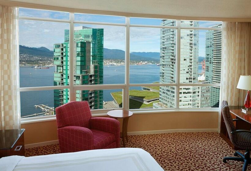 غرفة قياسية سرير مزدوج ذات إطلالة, Vancouver Marriott Pinnacle Downtown