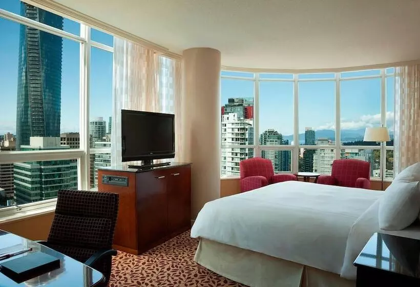 اتاق استاندارد با تخت دوبل و چشم‌انداز, Vancouver Marriott Pinnacle Downtown