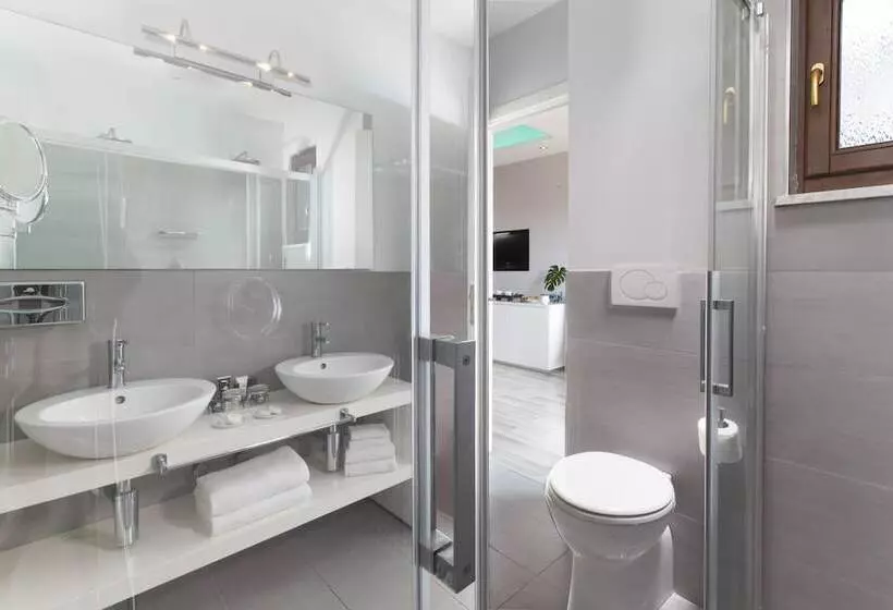 اتاق استاندارد با چشم‌انداز باغ, Nastro Azzurro Resort