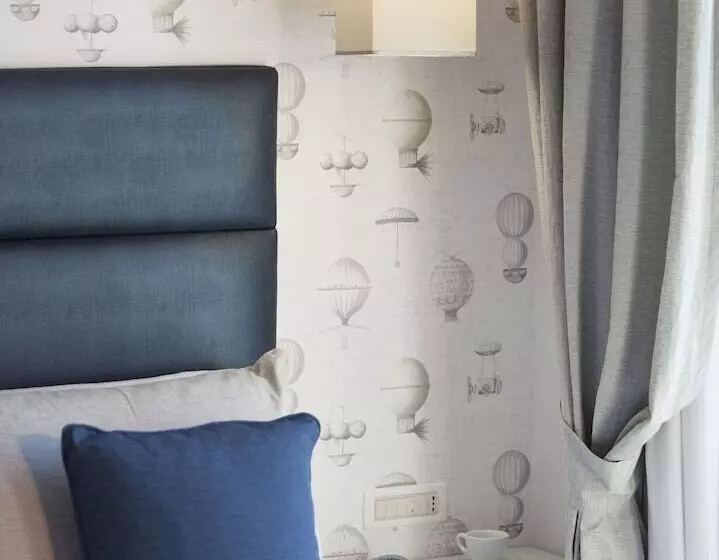 اتاق استاندارد با چشم‌انداز باغ, Nastro Azzurro Resort