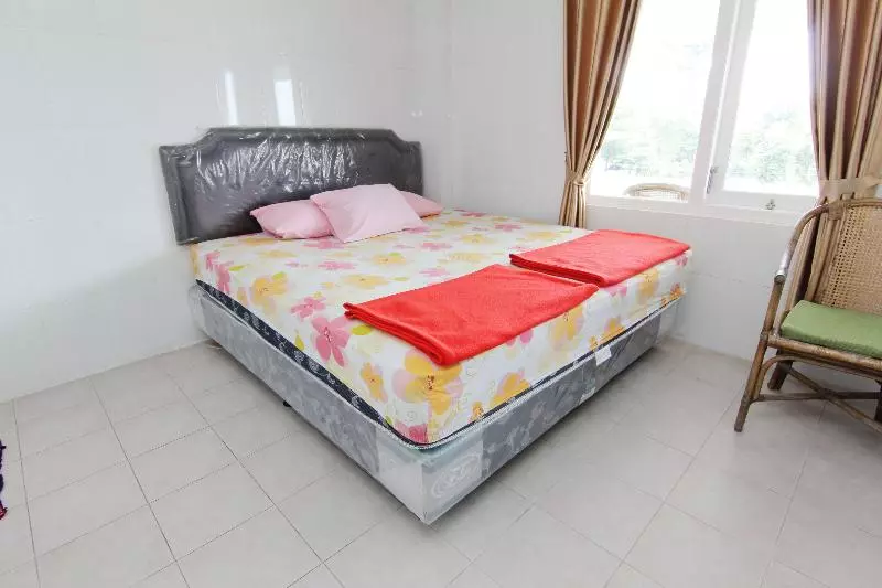اتاق لوکس با بالکن و چشم‌انداز دریا, Nastro Azzurro Resort