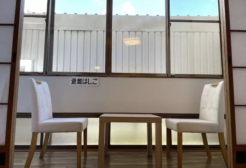 اتاق استاندارد با سرویس بهداشتی مشترک, Guesthouse Sunline Beppu