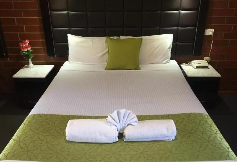 اتاق سوپریور, Pooraka Motor Inn