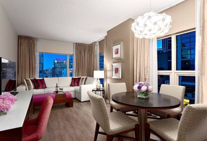 豪华套房, Auberge Vancouver