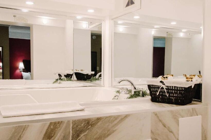 جناح سرير كينج, Best Western Plus Bowmanville