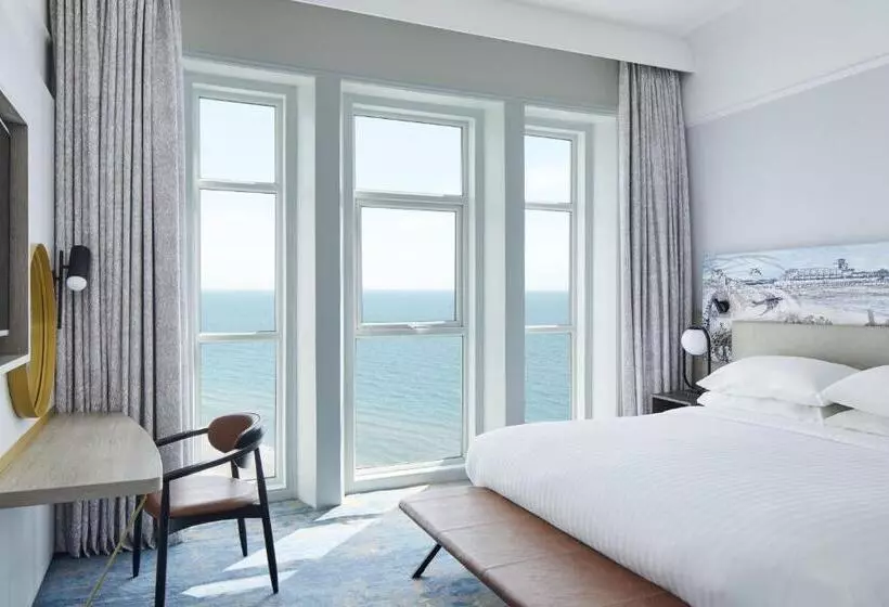 キングサイズベッドのスイートルーム, Bournemouth Highcliff Marriott