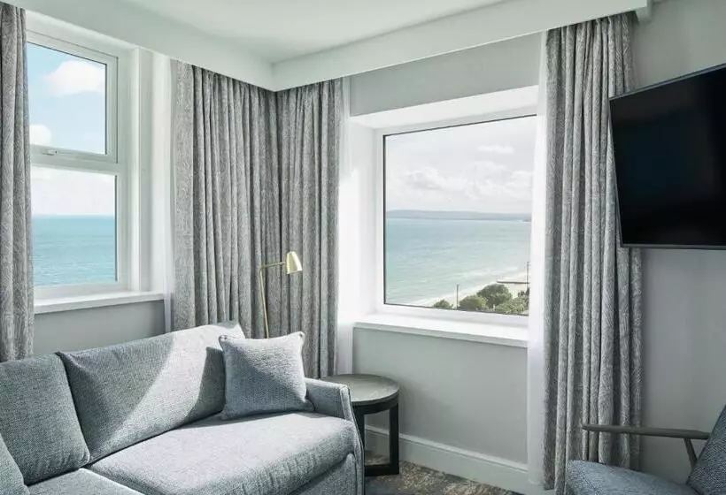 キングサイズベッドのジュニアスイート, Bournemouth Highcliff Marriott