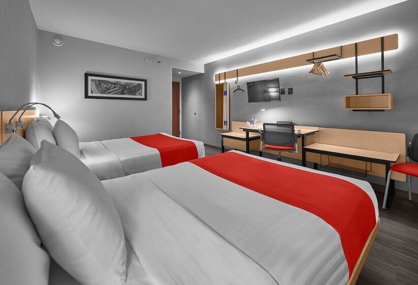 带2个双人床的标准工作室, City Express By Marriott Ciudad Juárez
