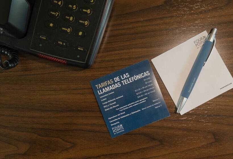 غرفة كلاسيكية سرير مزدوج, Four Points By Sheraton Saltillo