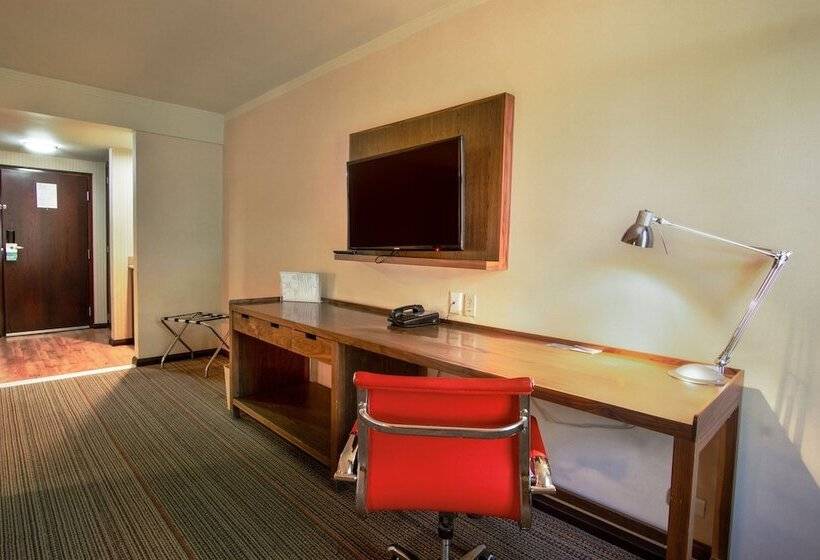 غرفة كلاسيكية سرير مزدوج, Four Points By Sheraton Saltillo