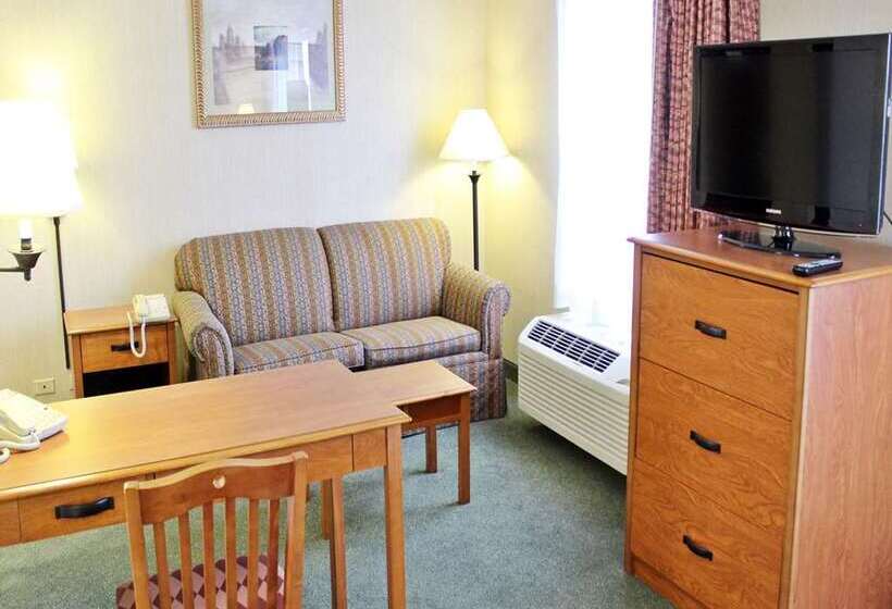キングサイズベッドのスイートルーム, Hampton by Hilton Saltillo Zona Aeropuerto