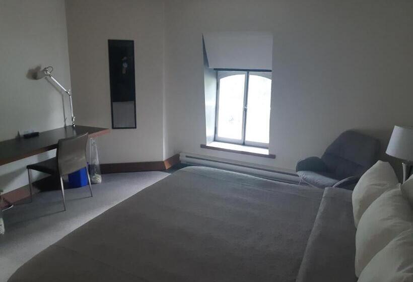 اتاق استاندارد با تخت بزرگ, Le Saint Paul