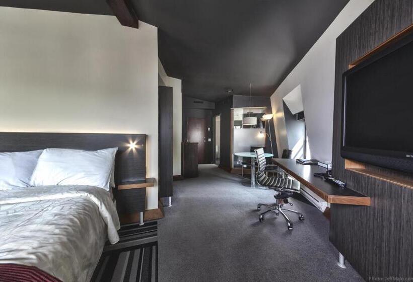 سوییت لوکس, Le Saint Paul