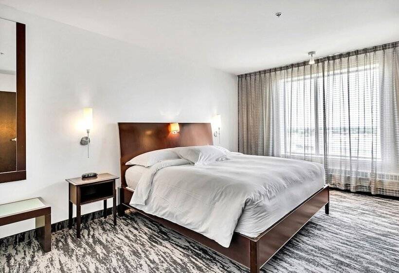 سوییت اجرایی, Mortagne