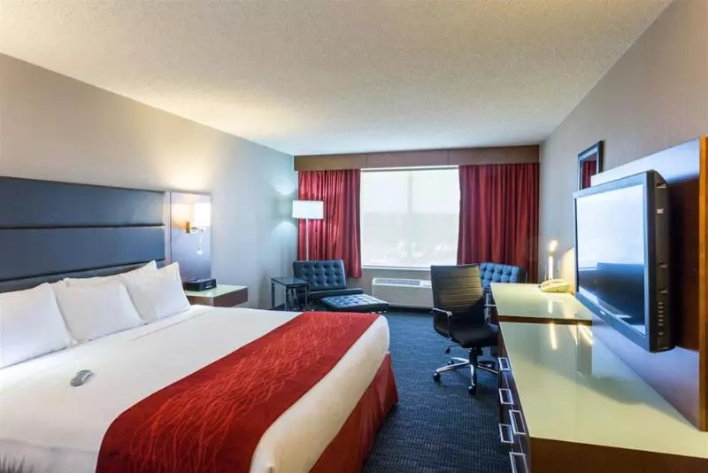 اتاق استاندارد, Radisson Hotel & Suites Fort Mcmurray