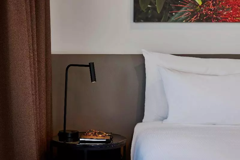 سوئیت با تخت بزرگ, Radisson Hotel & Suites Fort Mcmurray