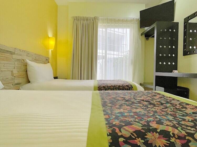 Номер Стандарт, Seven Crown Express & Suites By Kavia