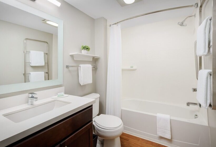 Люкс 2 Спальни, Towneplace Suites Manchesterboston Regional Airport