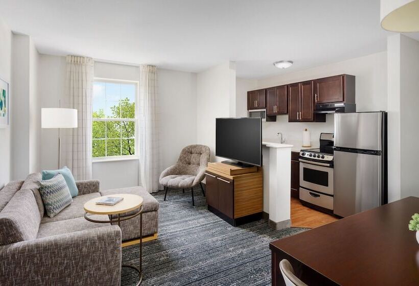 سوئیت 2 خوابه, Towneplace Suites Manchesterboston Regional Airport