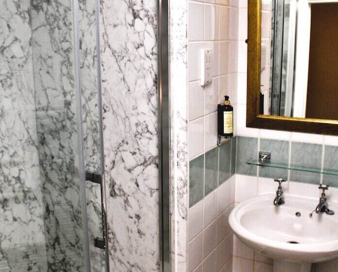 스탠다드 룸, Victoria Square Hotel Clifton Village