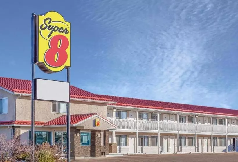 Standard-invahuone, Super 8 By Wyndham Stettler
