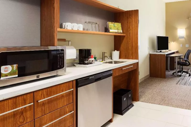Superior-huone, Novotel Hamburg City Alster