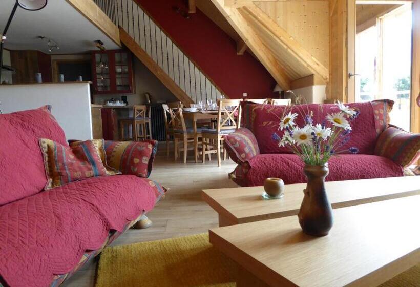 خانه 1 خوابه, Ferme De La Grande Moucherolle